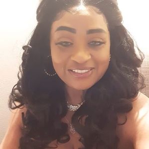 Meet your Posher, Annette